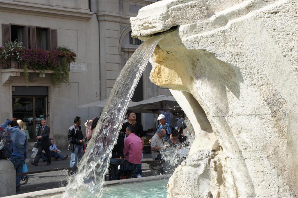 Hotel Navona Rome Bagian luar foto